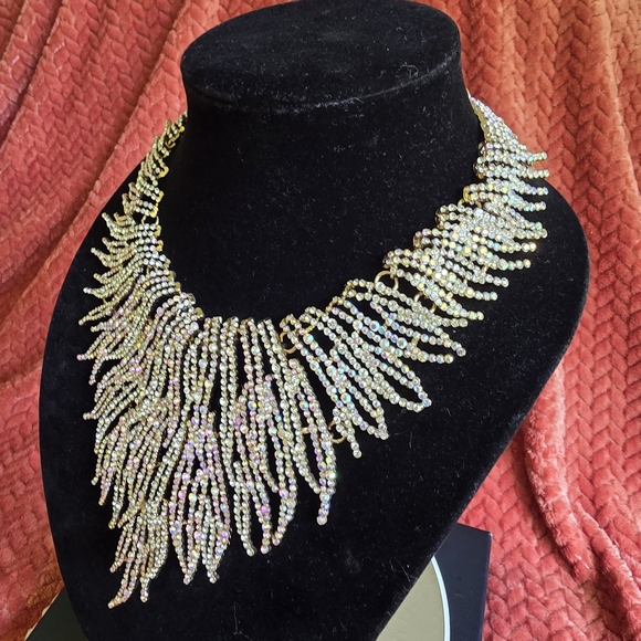 Elegant NATASHA COUTURE Golden Aurora Borealis Statement Bib Necklace - Picture 4 of 8